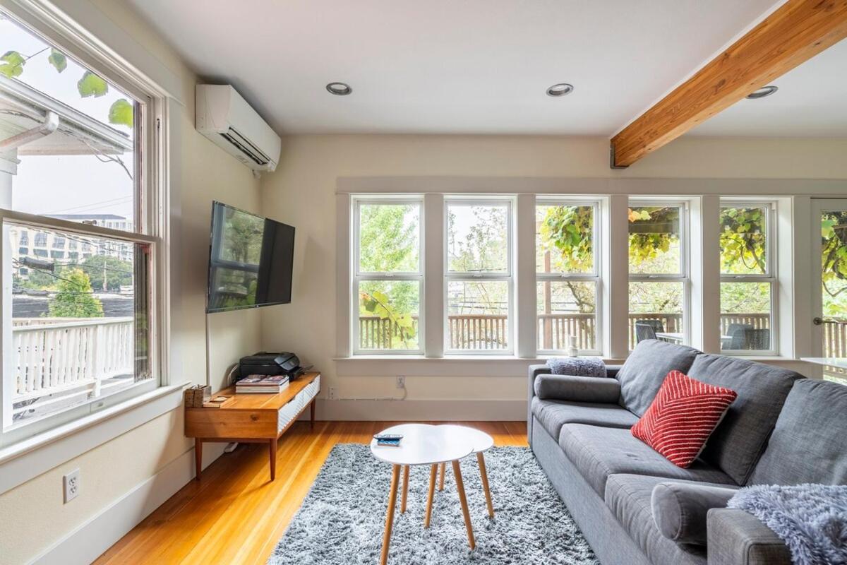 The Slabtown Loft - Local Coffee Shops, Eateries, Walkable Holiday home Portland