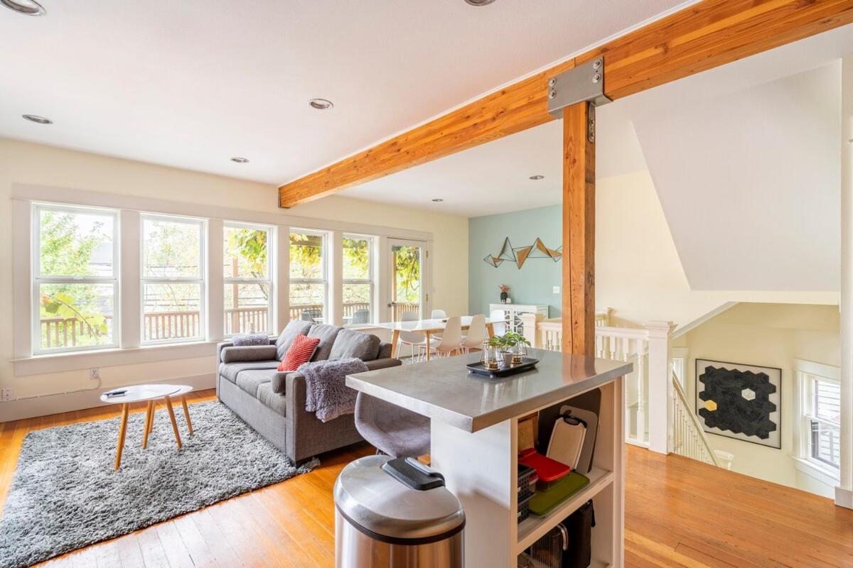 The Slabtown Loft - Local Coffee Shops, Eateries, Walkable Holiday home *