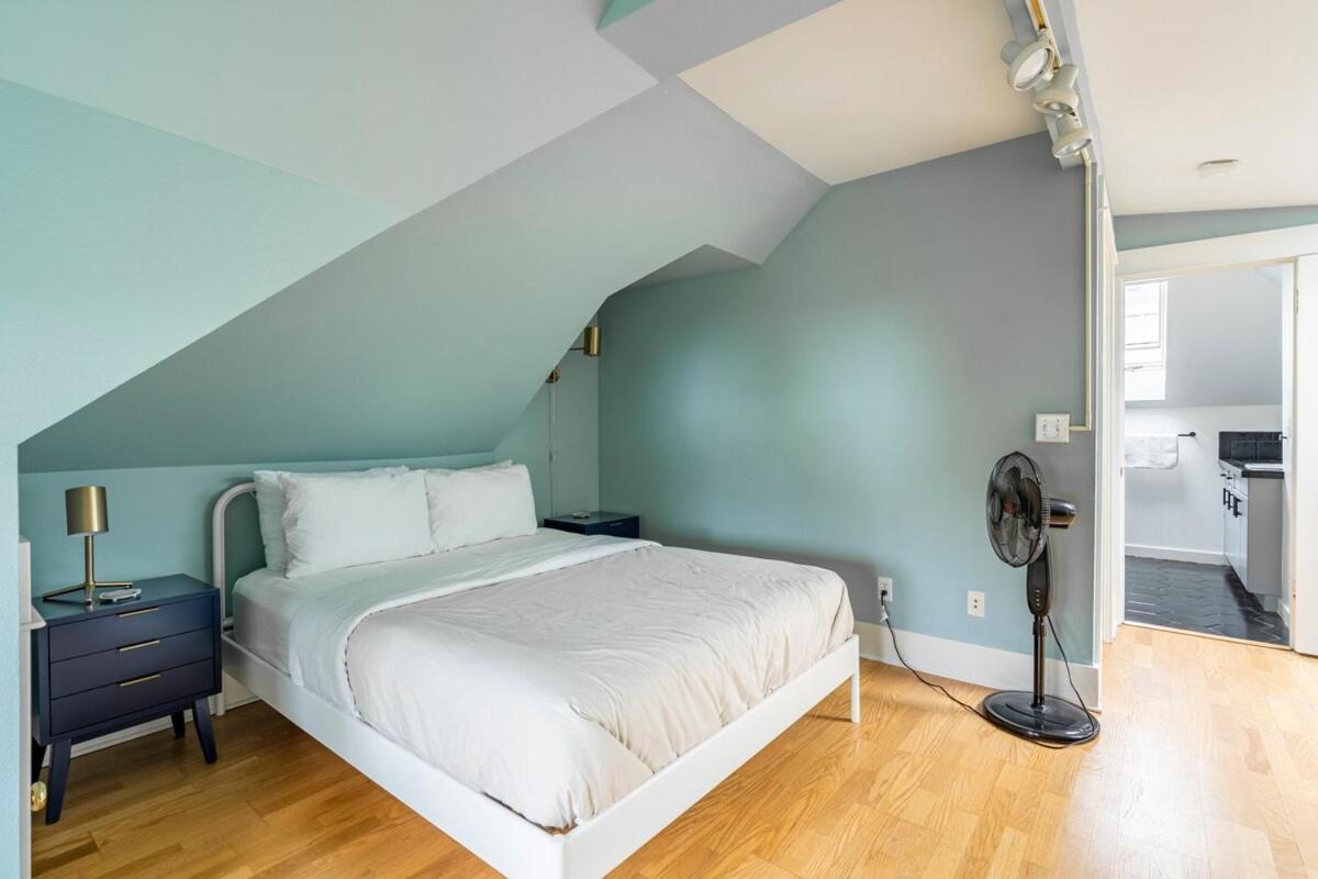 Holiday home The Slabtown Loft - Local Coffee Shops, Eateries, Walkable *