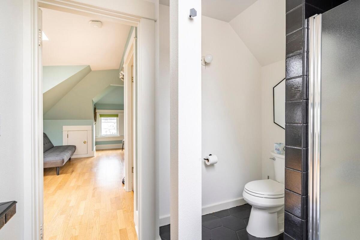 The Slabtown Loft - Local Coffee Shops, Eateries, Walkable Holiday home Portland
