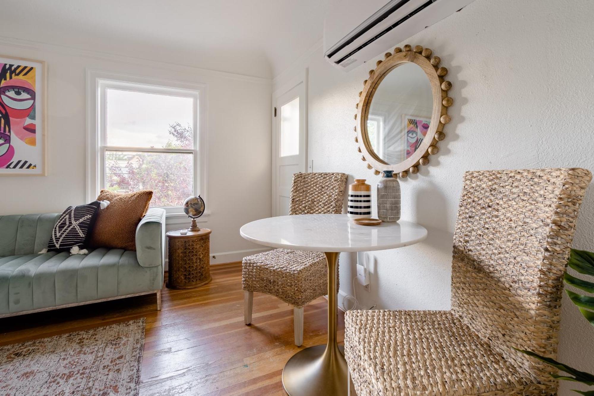 - Boho Oasis In Ladd's Addition With 2 Beds *