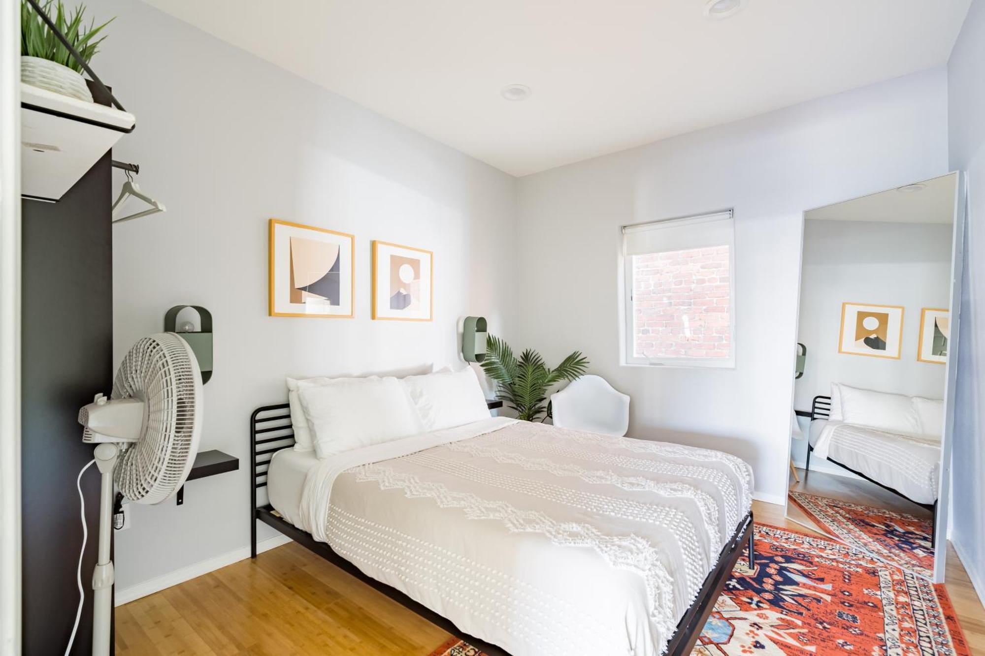 Collection - Unique 8 Bedroom Private In Pearl District Holiday home *