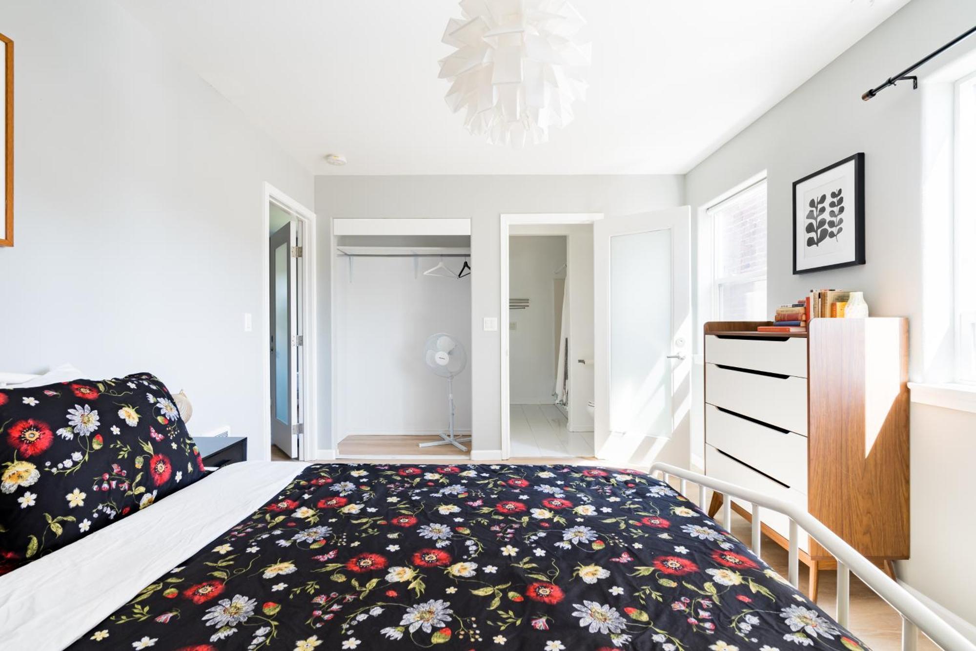 Collection - Unique 8 Bedroom Private In Pearl District Holiday home