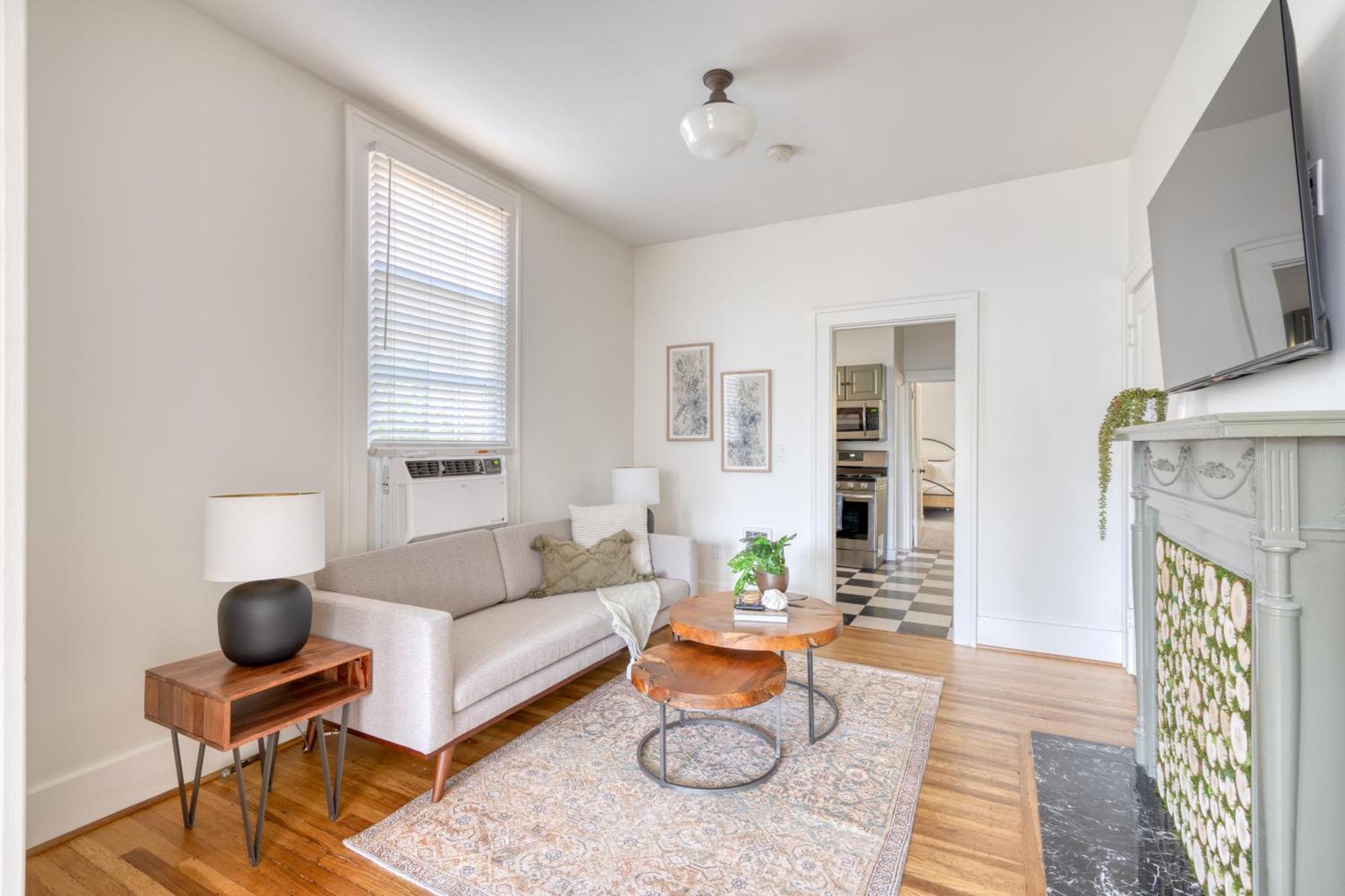 Collection - La Casa Burnside - Local Eateries, Shops, And Bars Holiday home *