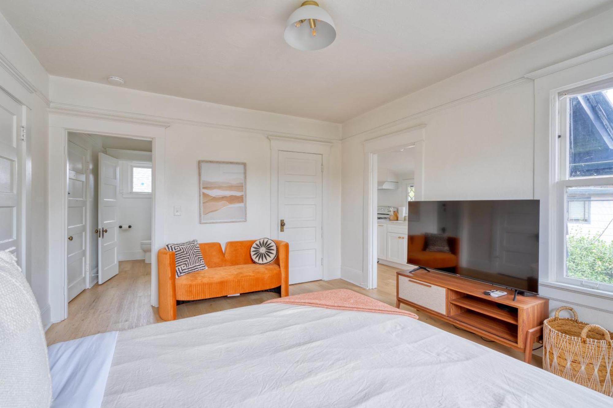 - The Sullivan's Gulch Retreat - 94 Walk Score Apartamento