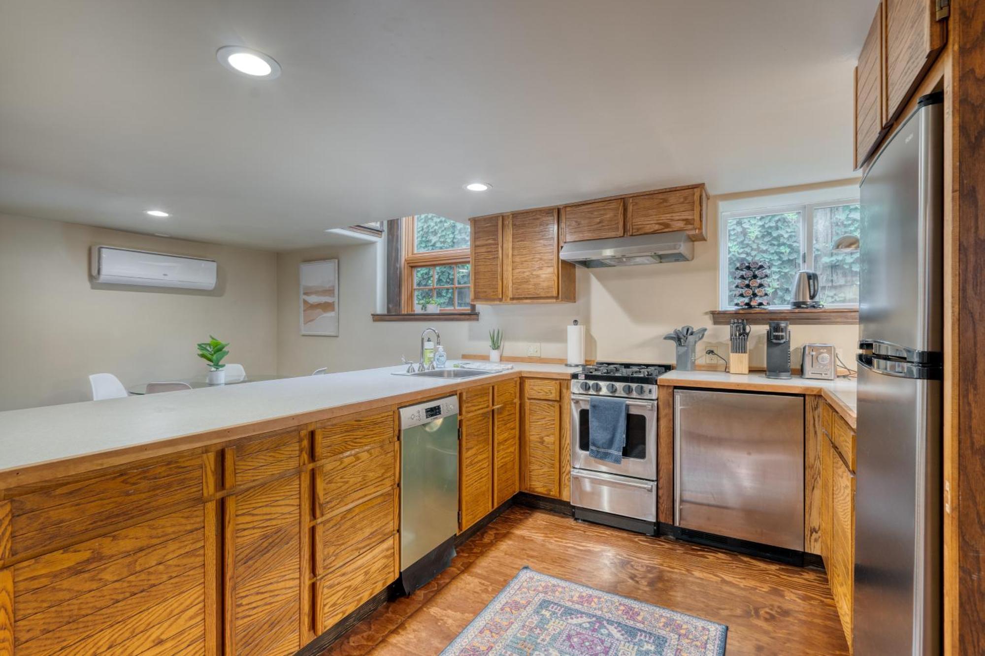 Holiday home Collection - 1br Historic Soul District Remodel *