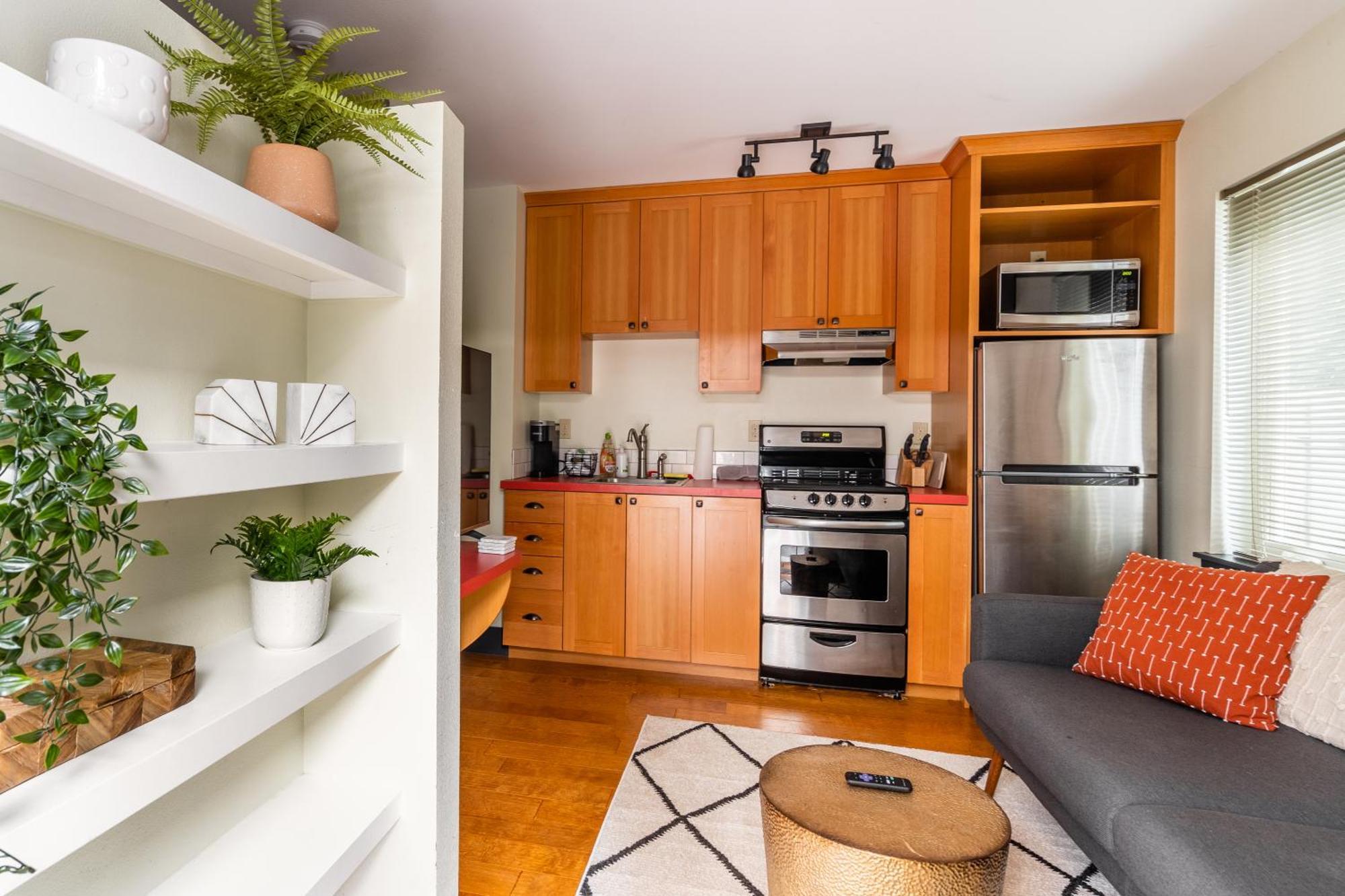 Collection - Perfect Micro By Shopping & Dinning * Portland