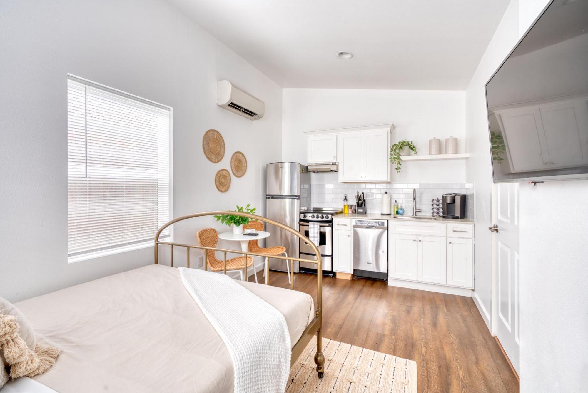 Holiday home Collection - Vibes Getaway Near Burnside & Laurelhurst!
