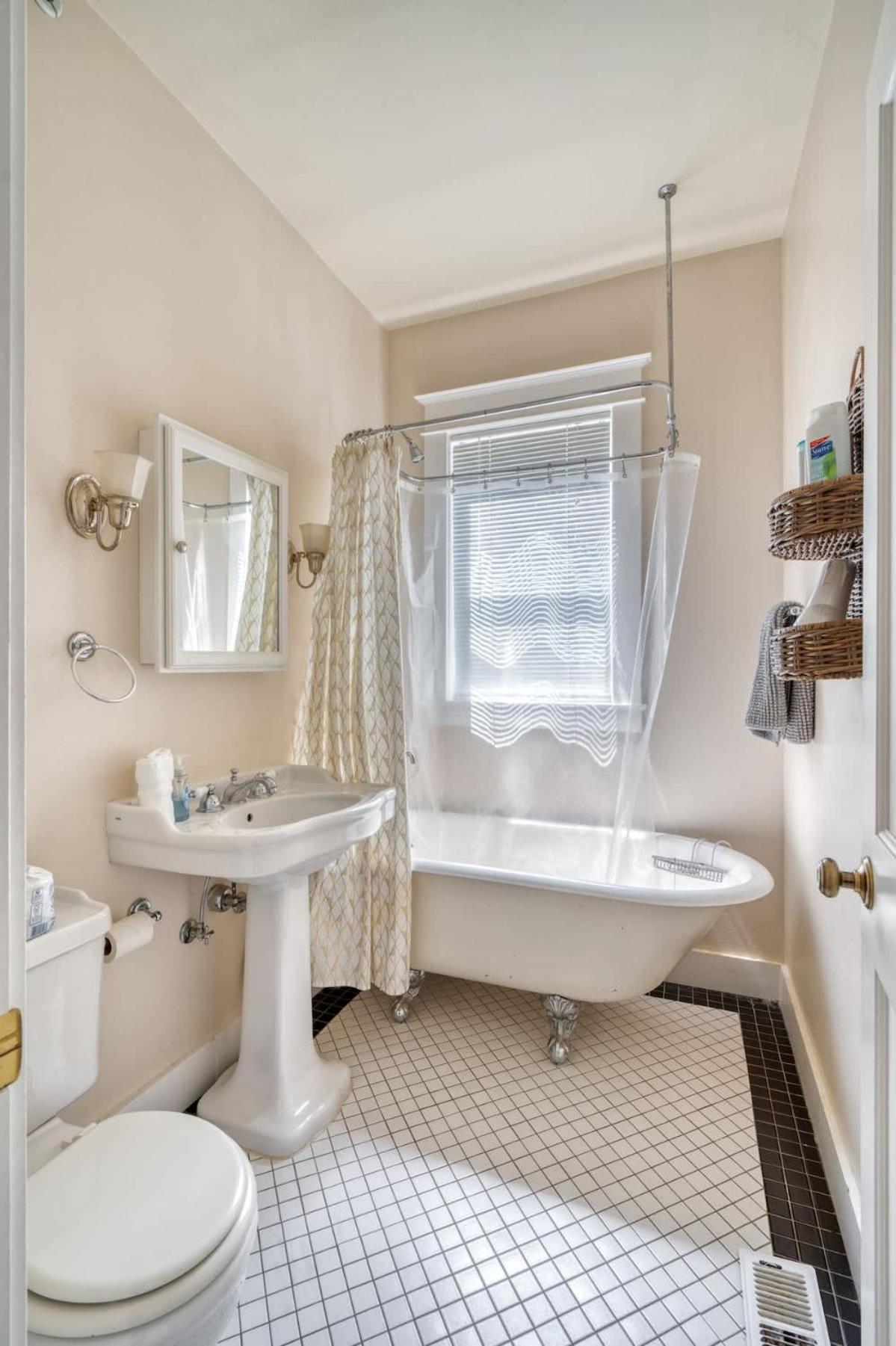 Historic Mississippi - Live Music & Local Shops Apartment