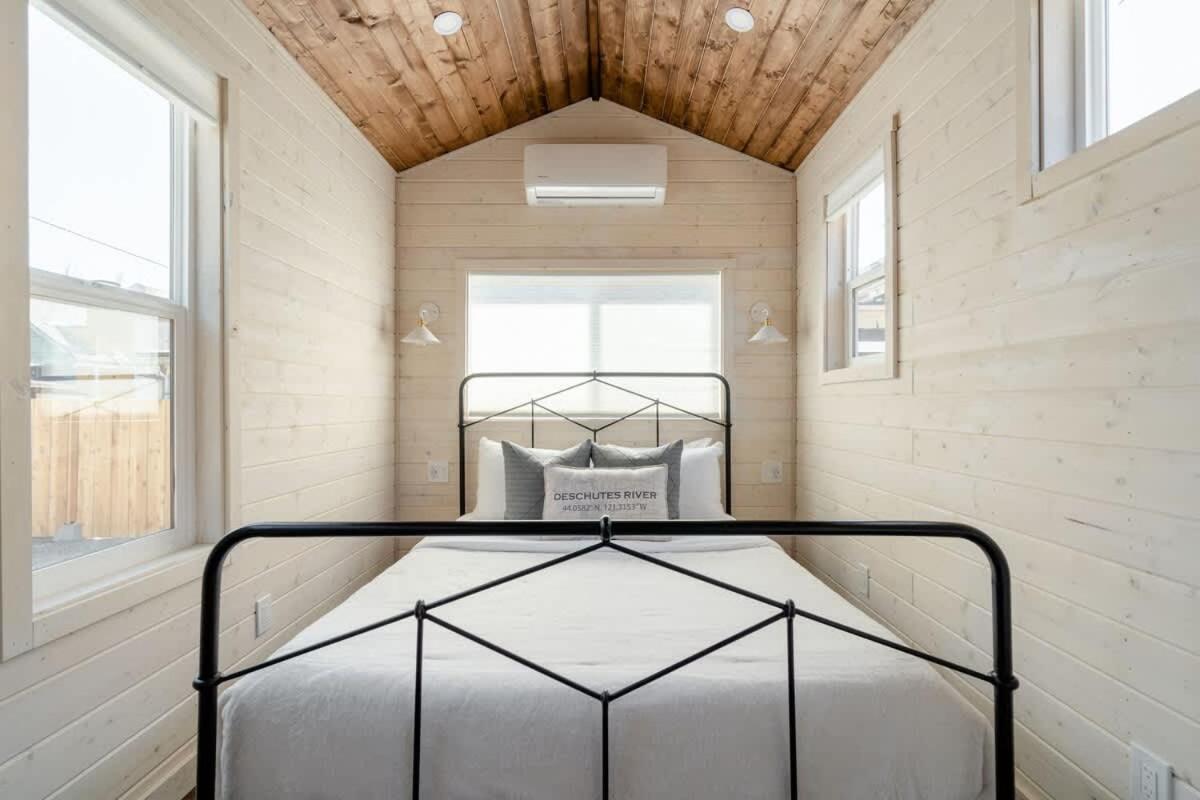 - The Tiny On Alberta Holiday home *