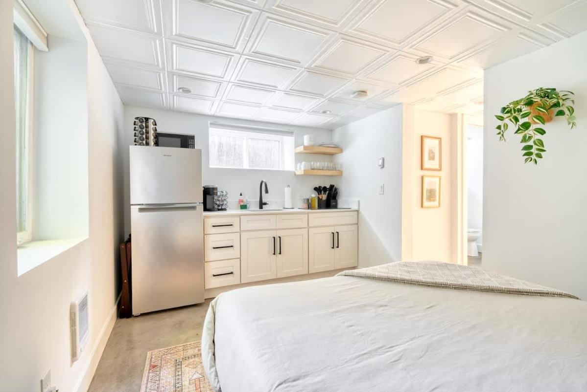 Apartamento Collection - Budget-friendly Basement Hideaway - 91 Walkscore Portland