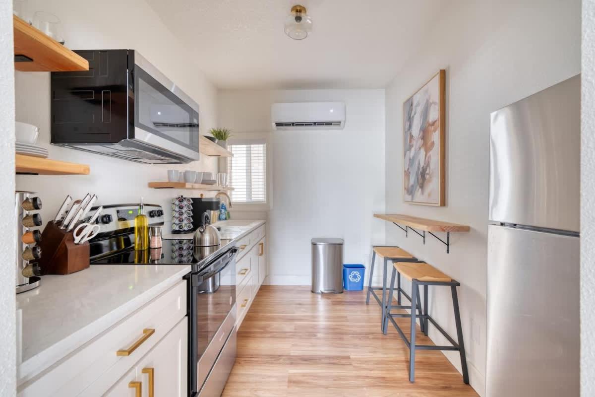 Collection - Perfect Brooklyn 1 Bedroom Apartment