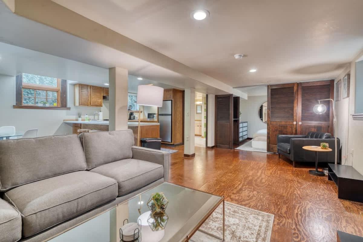 Holiday home Collection - 1br Historic Soul District Remodel
