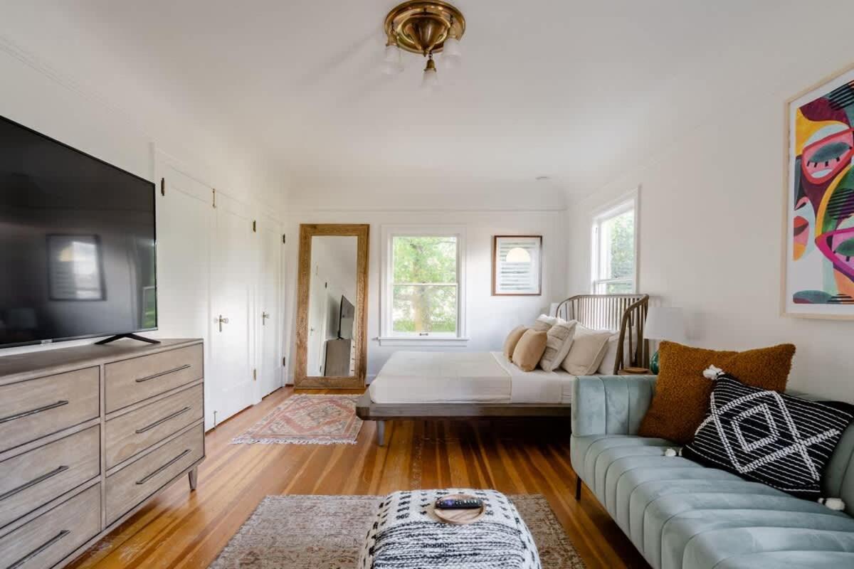 - Boho Oasis In Ladd's Addition With 2 Beds *