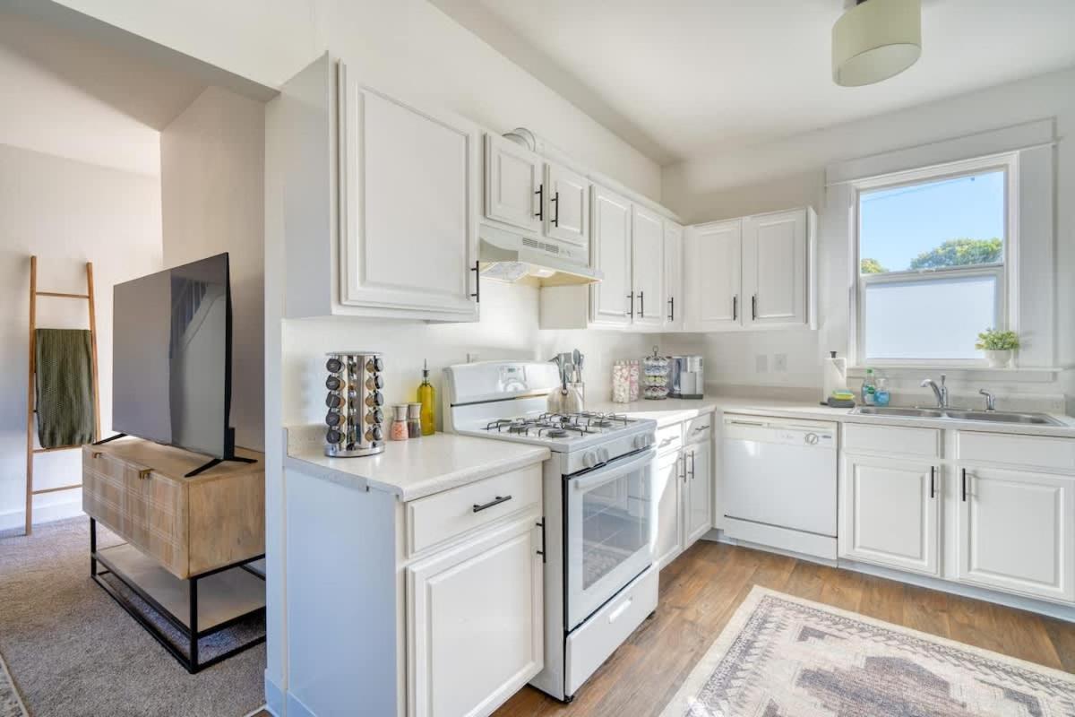 Collection - Haven By The Hill - Downtown & Ohsu Proximity!