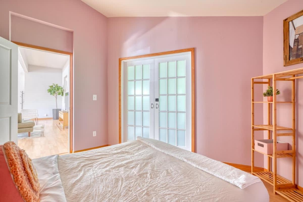 Holiday home Collection - Urban Rose - Downtown & Ohsu Proximity! Portland