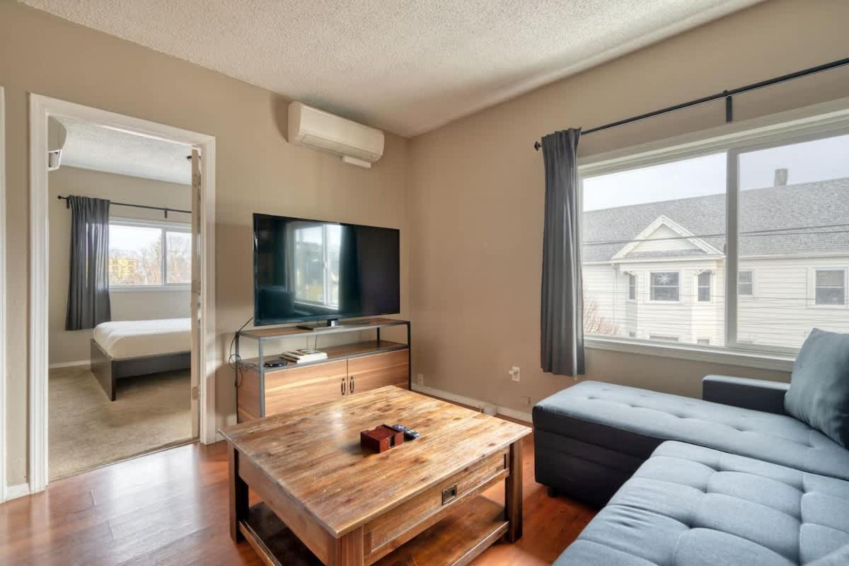 Apartment Collection - Charming 2br In The Heart Of Ne *