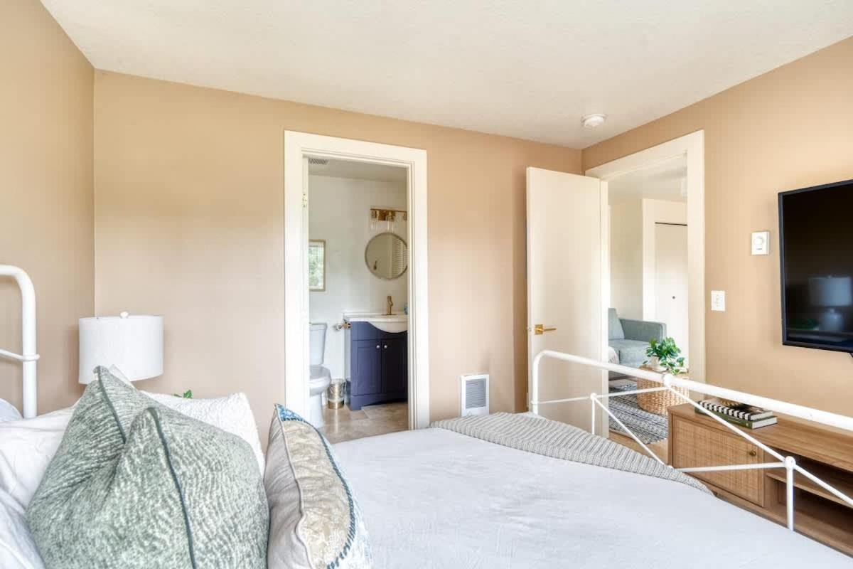 Apartment - Adorable Bright 1 Bed Near Ohsu Portland