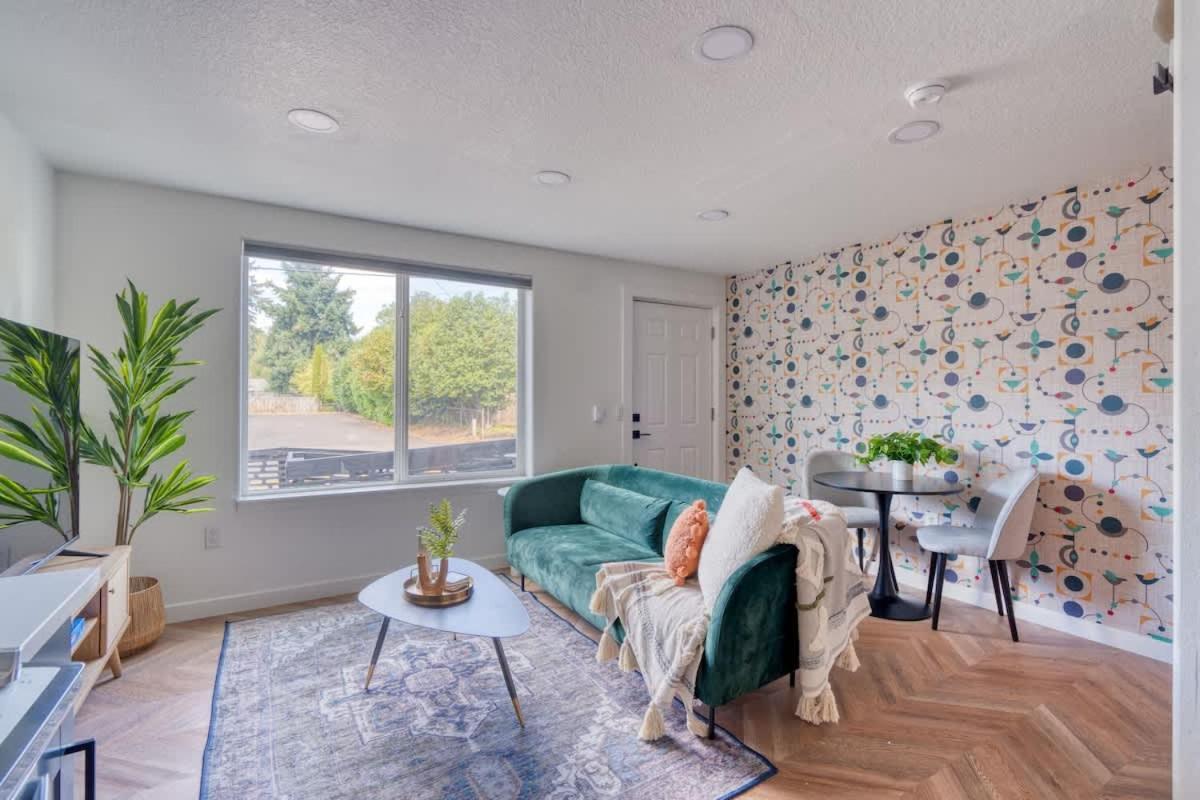 - The Woodstock - Reed College & Vintage Shops Apartment