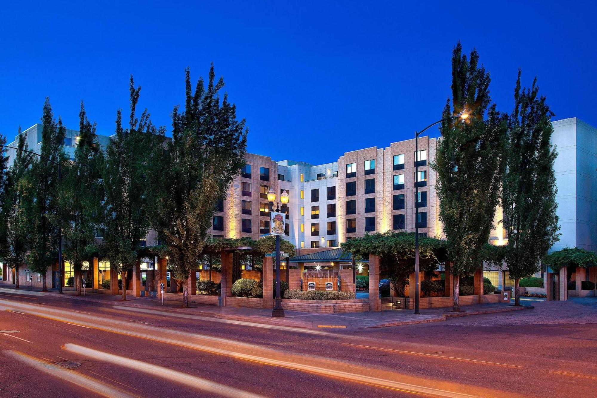 Courtyard Downtown / Convention Center Hotel Portland