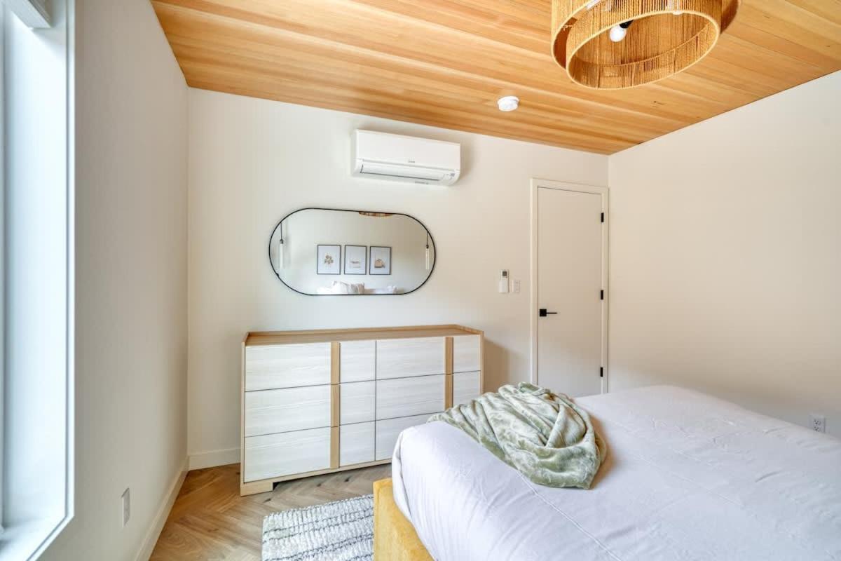 Holiday home Alberta Arts District Hideaway- Stylish Townhome *