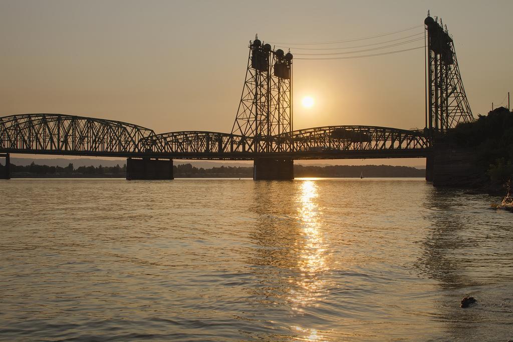 - Columbia Riverfront By Ihg Hotel
