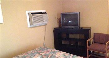 Motel Value & 2*
