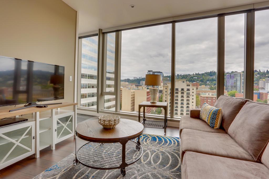 Park Avenue West Condos * Portland