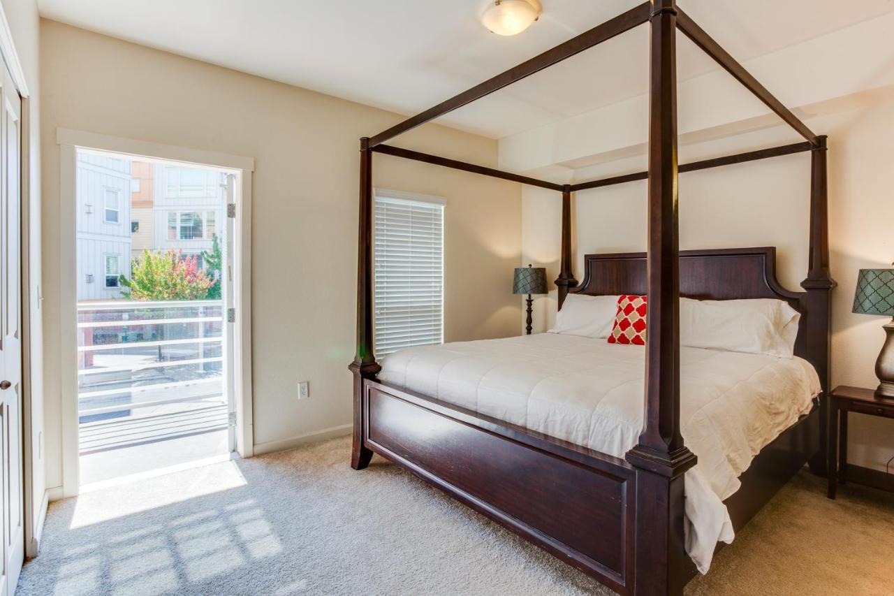 Apartment North Harbour Pdx Vacation Portland