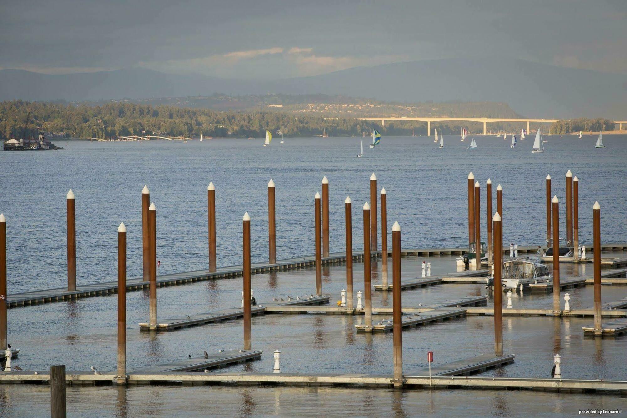 - Columbia Riverfront By Ihg 3* Portland