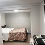 Parkrose Inn And Suites