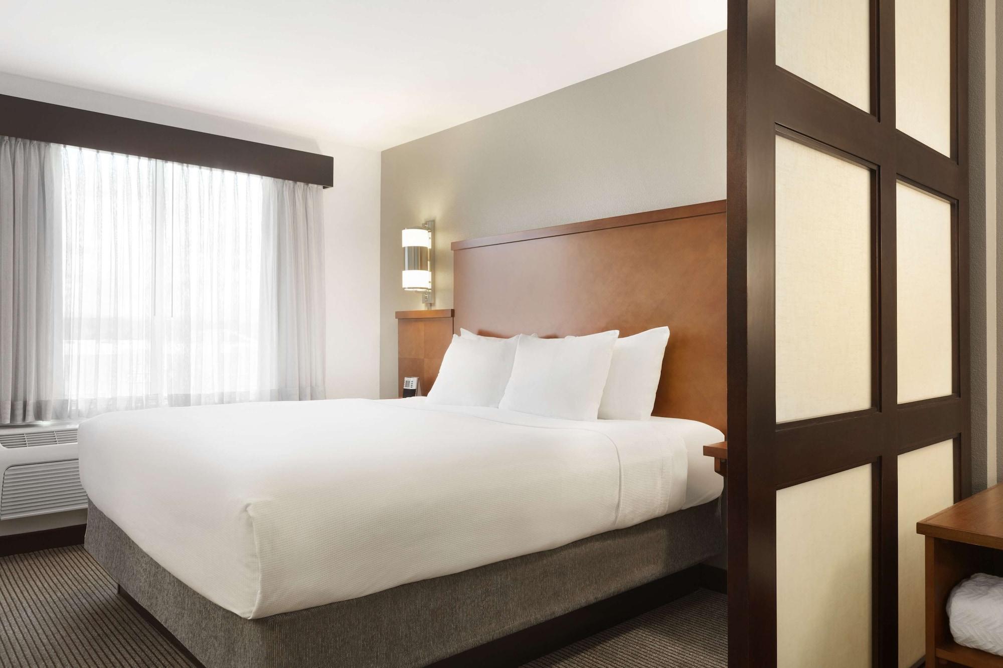Hyatt Place Airport/cascade Station