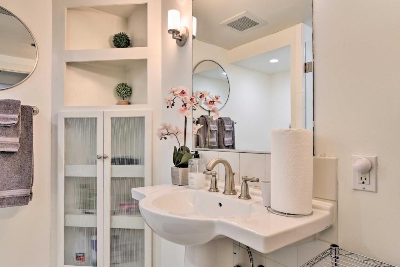 Lush Flat With Fire Pit, 4 Mi To Dtwn! Apartment