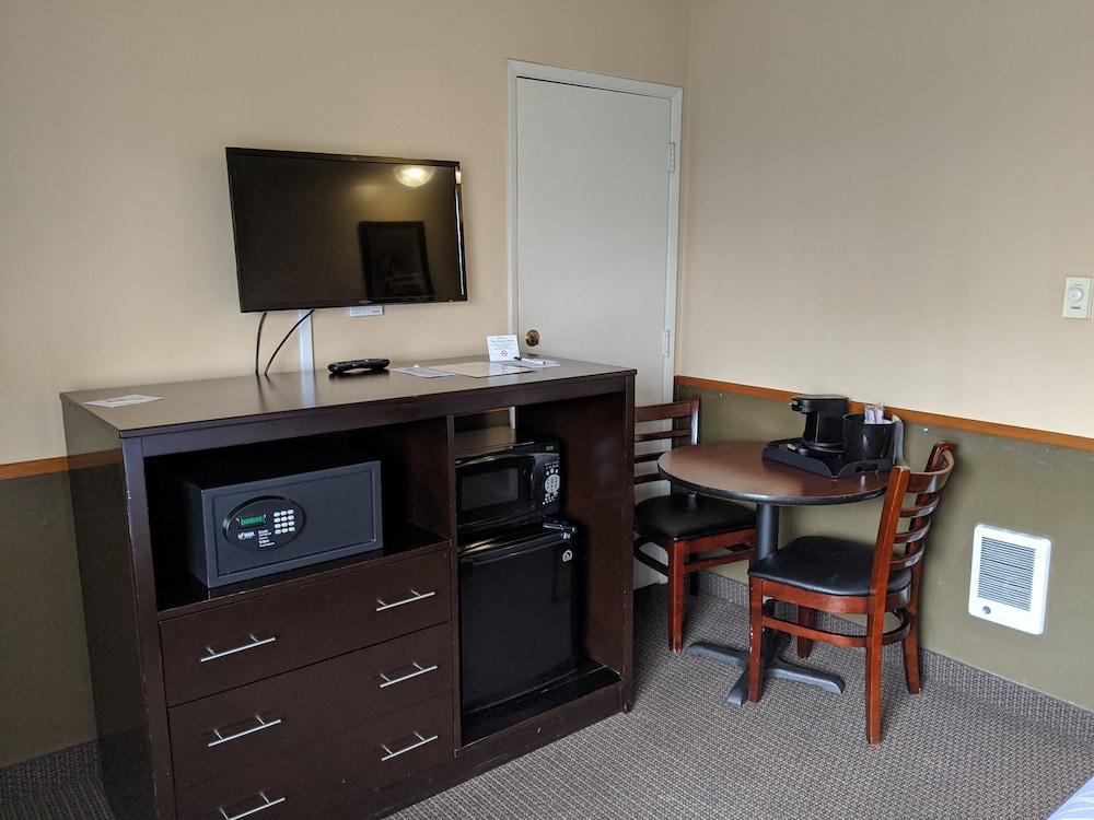 Hotel Surestay By Western Center 3*