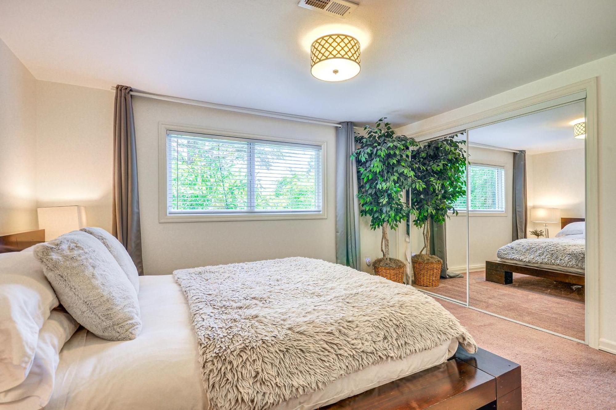 Apartment Lush Flat With Fire Pit, 4 Mi To Dtwn! Portland