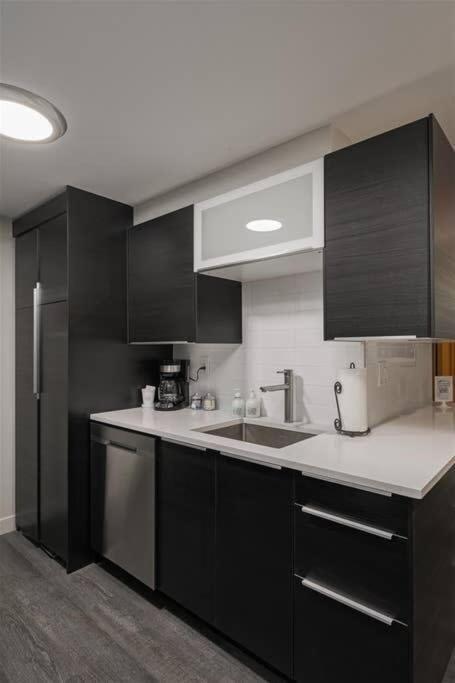 Apartamento #stayinmydistrict Multnomah Village Modern Retreat *