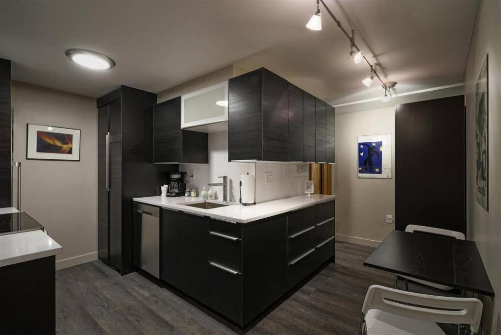 #stayinmydistrict Multnomah Village Modern Retreat Apartamento Portland