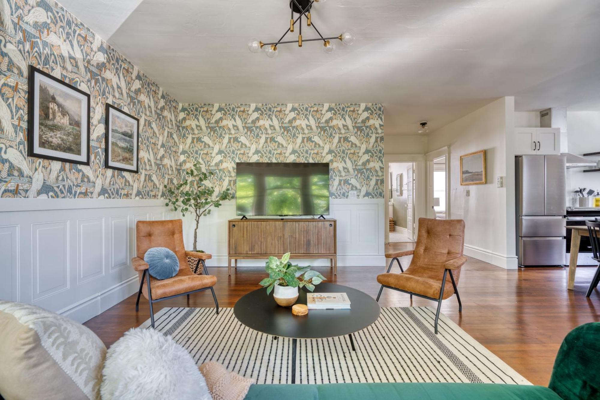 Apartment - Perfect Family Friendly 3 Bed - 95 Walkscore