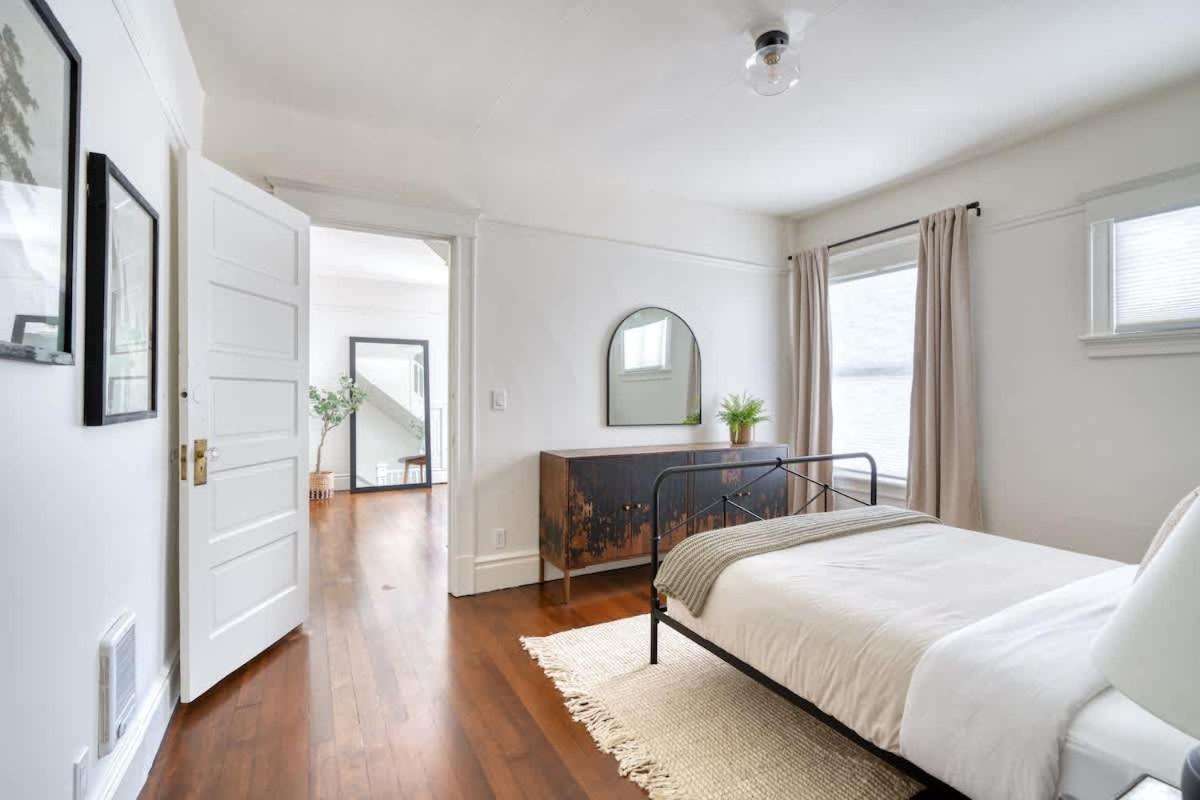 Apartment - Perfect Family Friendly 3 Bed - 95 Walkscore