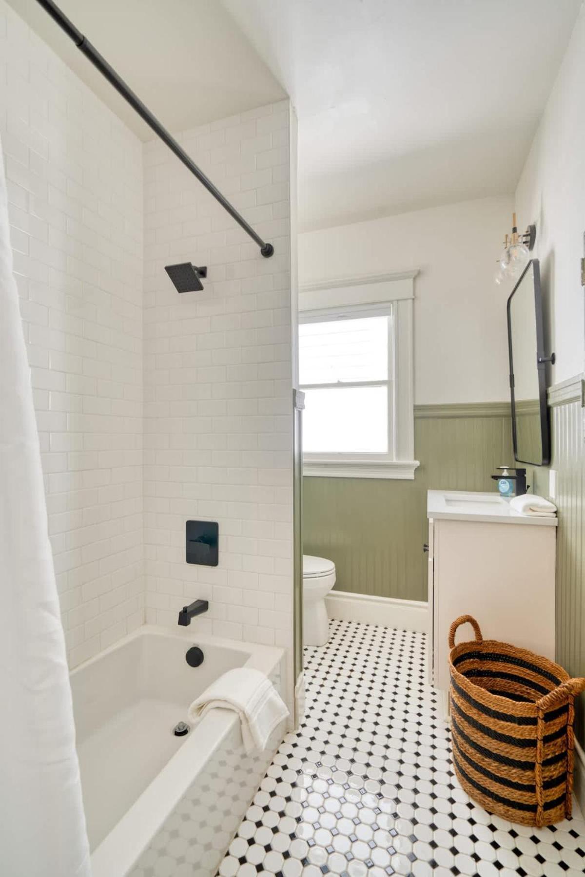 Apartment - Perfect Family Friendly 3 Bed - 95 Walkscore